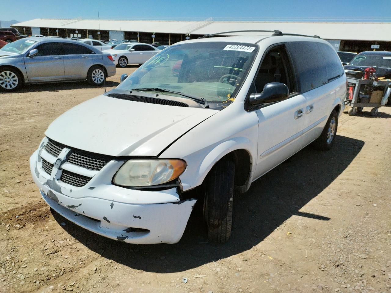 صورة رقم 2 من المزاد - 2002 DODGE GRAND CARA مع VIN 2B8GP74L52R520805