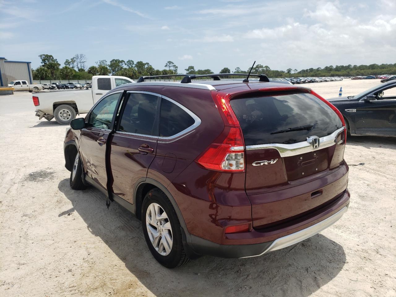 Photo 3 from auction – 2016 HONDA CR-V EX with VIN 2HKRM3H5XGH557606
