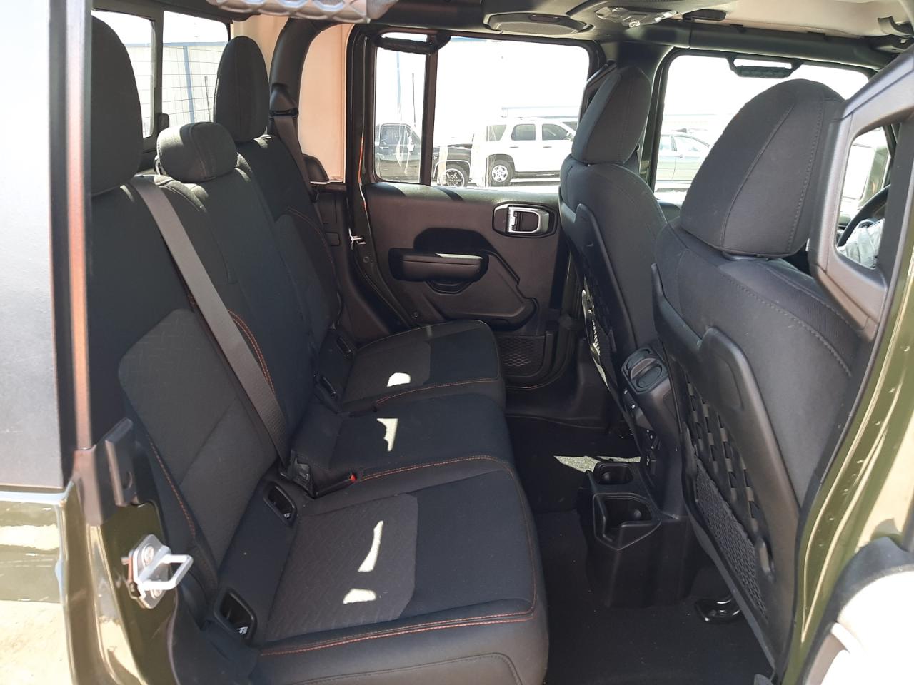 Photo 6 from auction – 2021 JEEP GLADIATOR with VIN 1C6JJTEG3ML593387