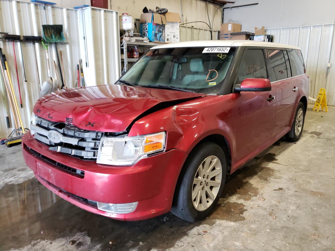 Photo 2 from auction – 2009 FORD FLEX SEL with VIN 2FMEK62C49BA08720