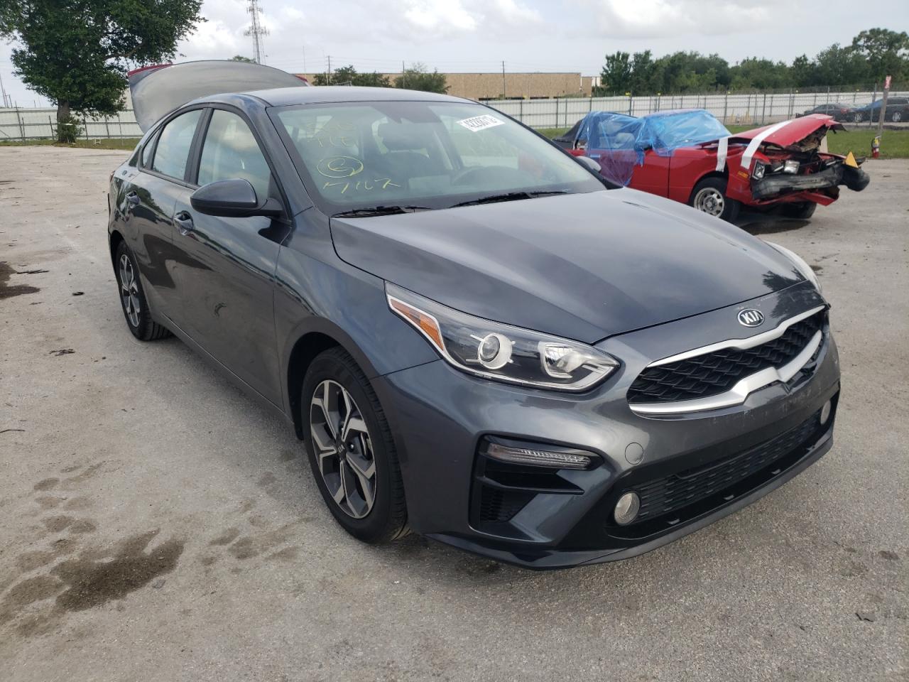 KIA FORTE FE 2020 with VIN 3KPF24AD2LE226890 - Photo from auction