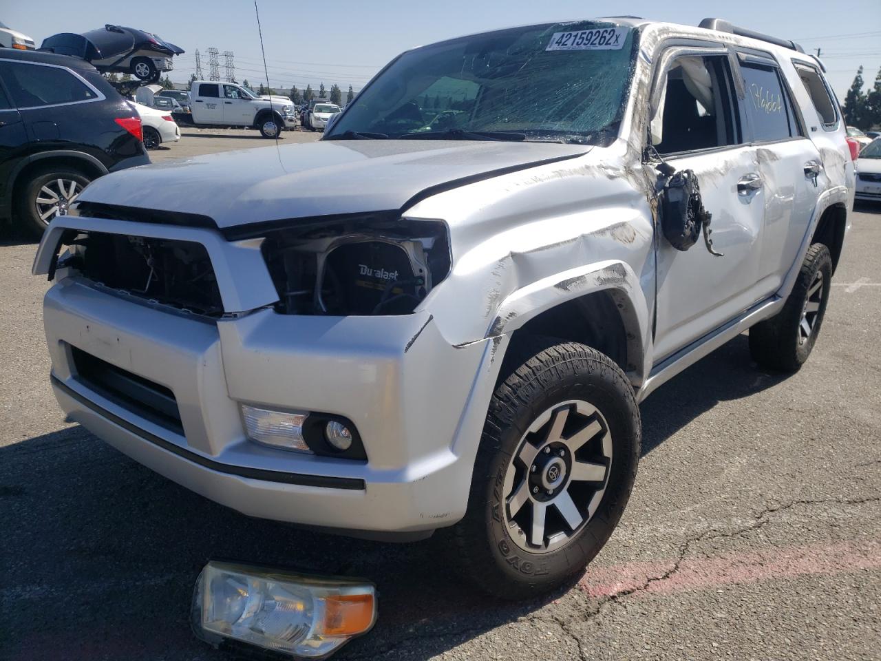 Photo 2 from auction – 2010 TOYOTA 4RUNNER SR with VIN JTEBU5JR8A5032234