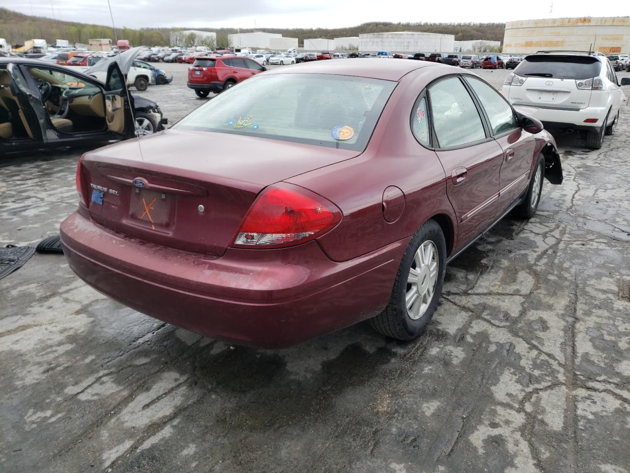 Photo 4 from auction – 2004 FORD TAURUS SEL with VIN 1FAHP56SX4A129065