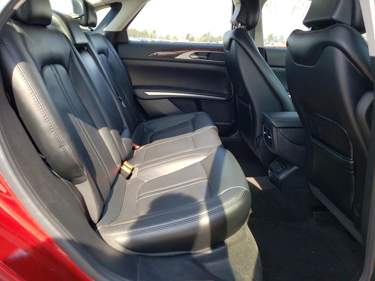 Photo 6 from auction – 2015 LINCOLN MKZ with VIN 3LN6L2G95FR600356