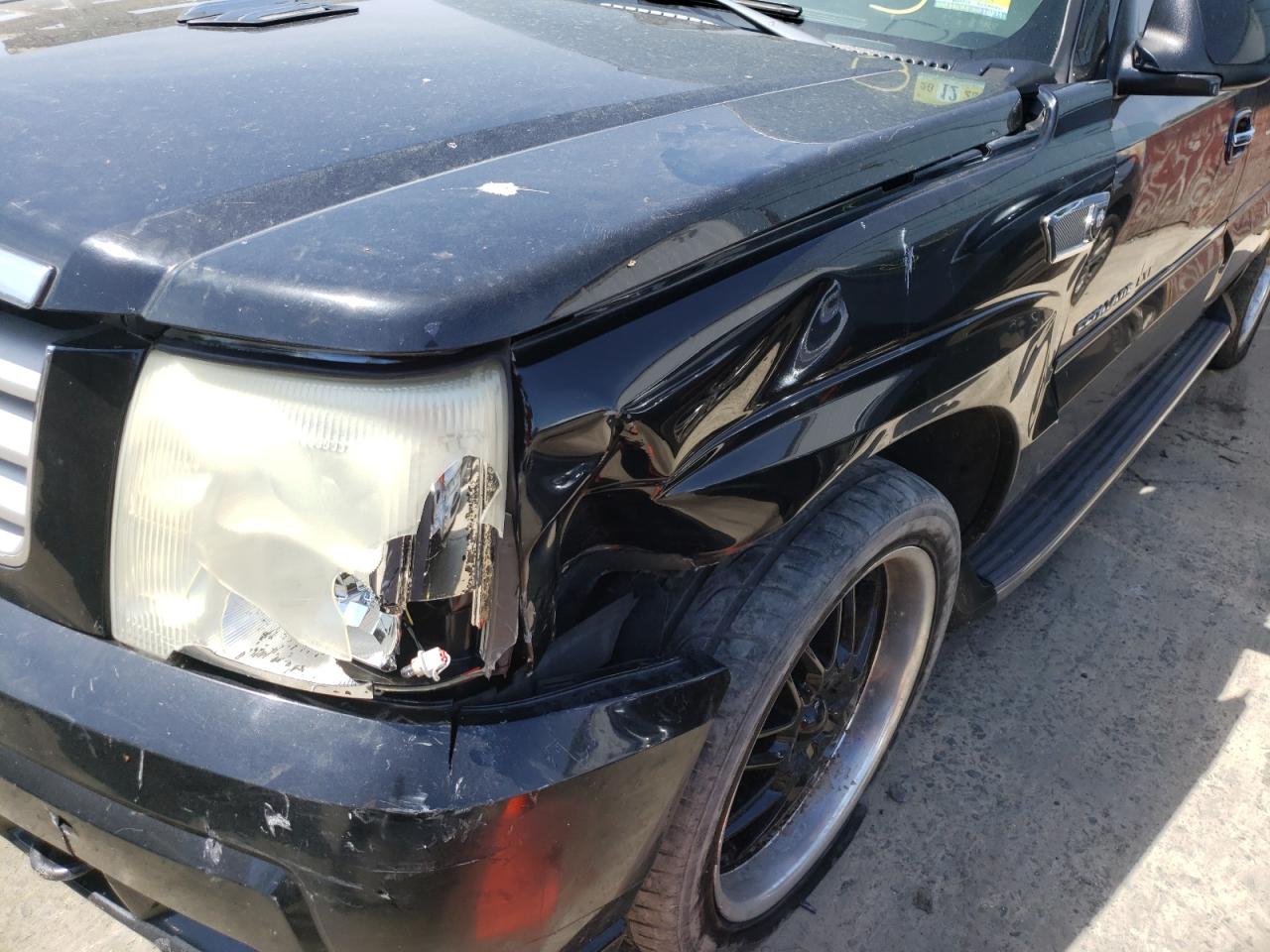 Photo 9 from auction – 2003 CADILLAC ESCALADE E with VIN 3GYEK63N43G170933