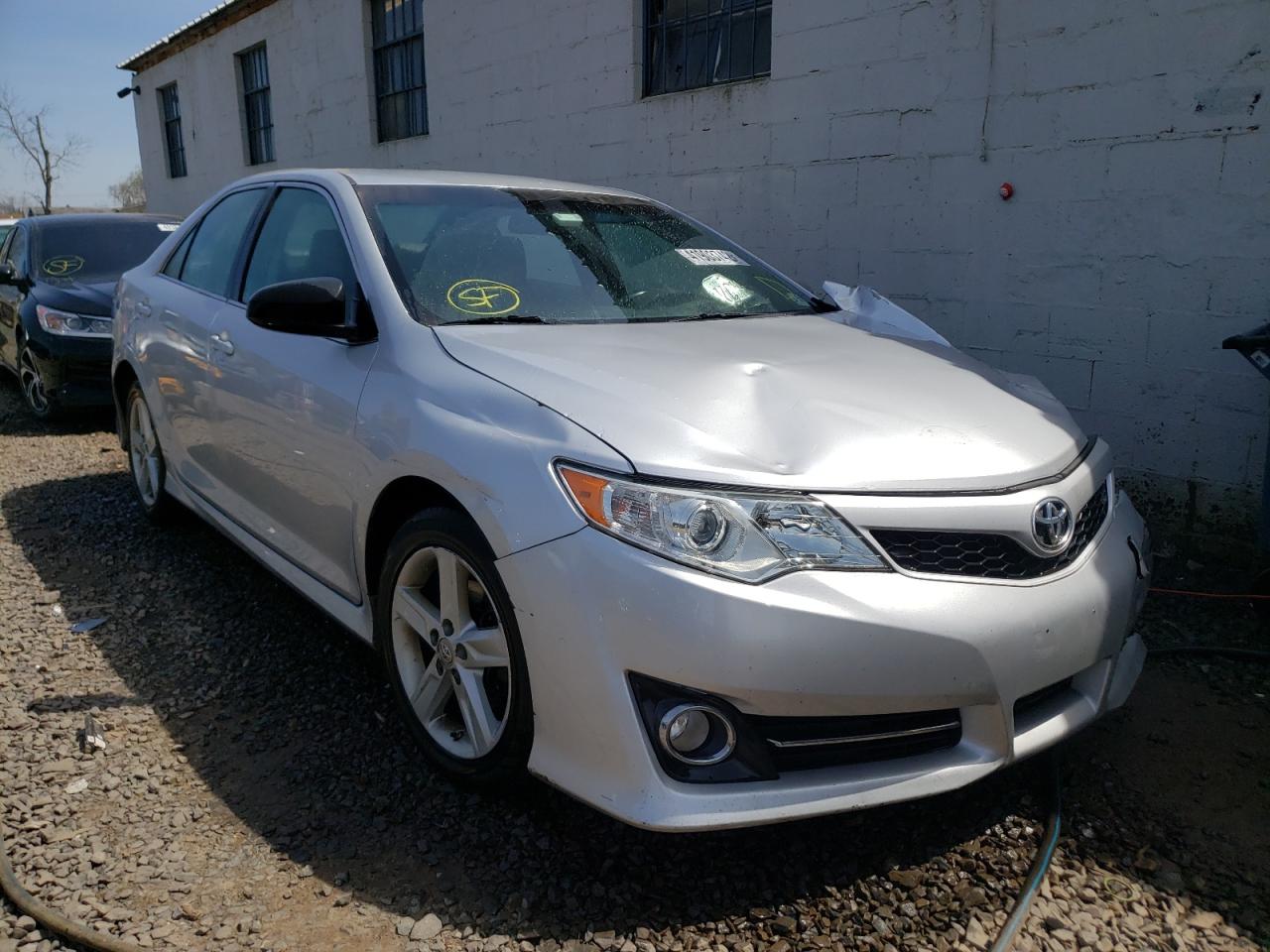 Фото 1 с аукциона – 2012 TOYOTA CAMRY BASE с VIN 4T1BF1FK5CU084797