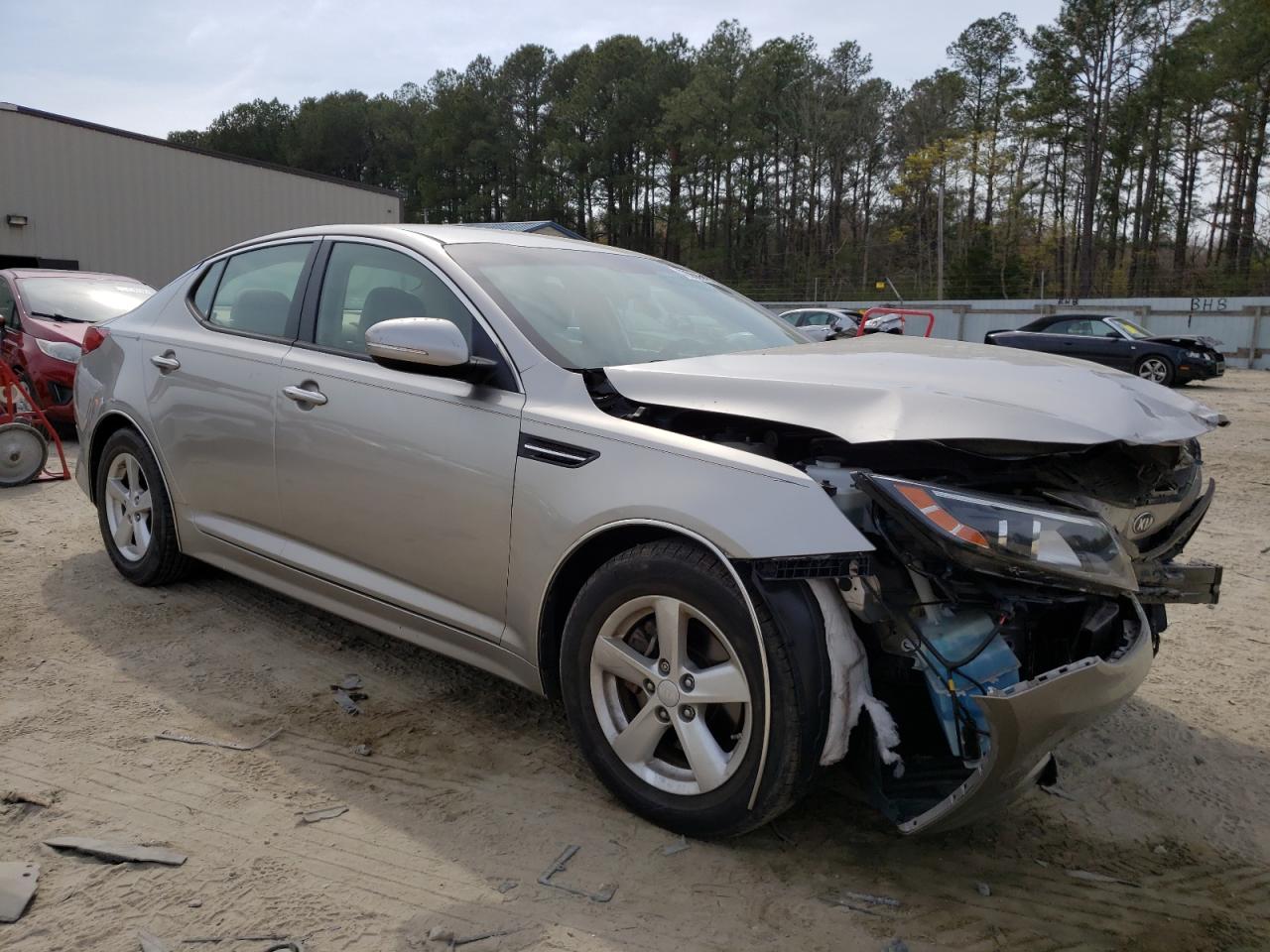KIA OPTIMA LX 2015 with VIN KNAGM4A7XF5584535 - Photo from auction