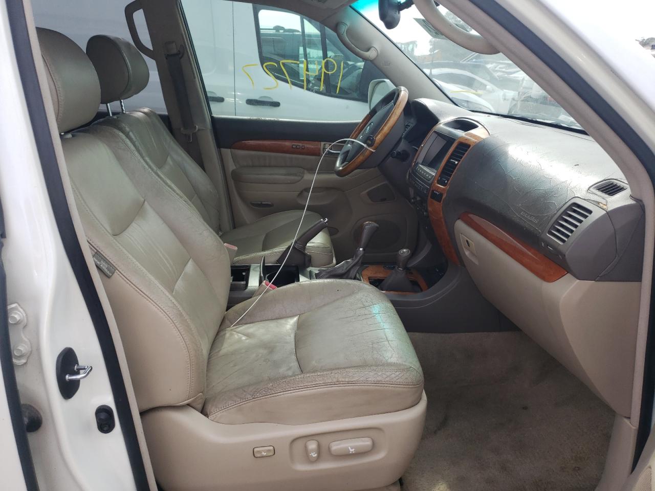 Photo 5 from auction – 2006 LEXUS GX 470 with VIN JTJBT20X560122013