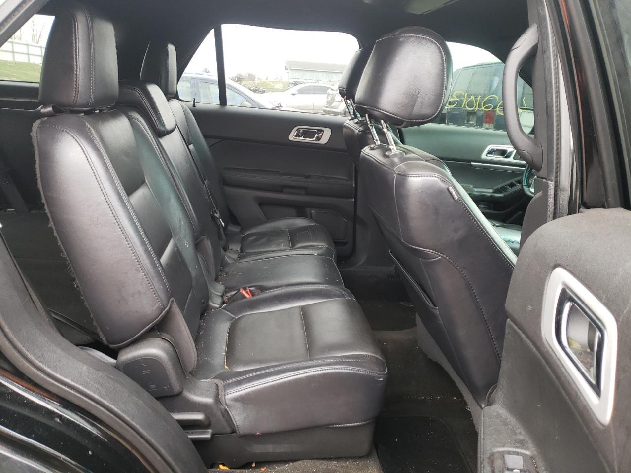 Photo 6 from auction – 2012 FORD EXPLORER X with VIN 1FMHK7D80CGA30922