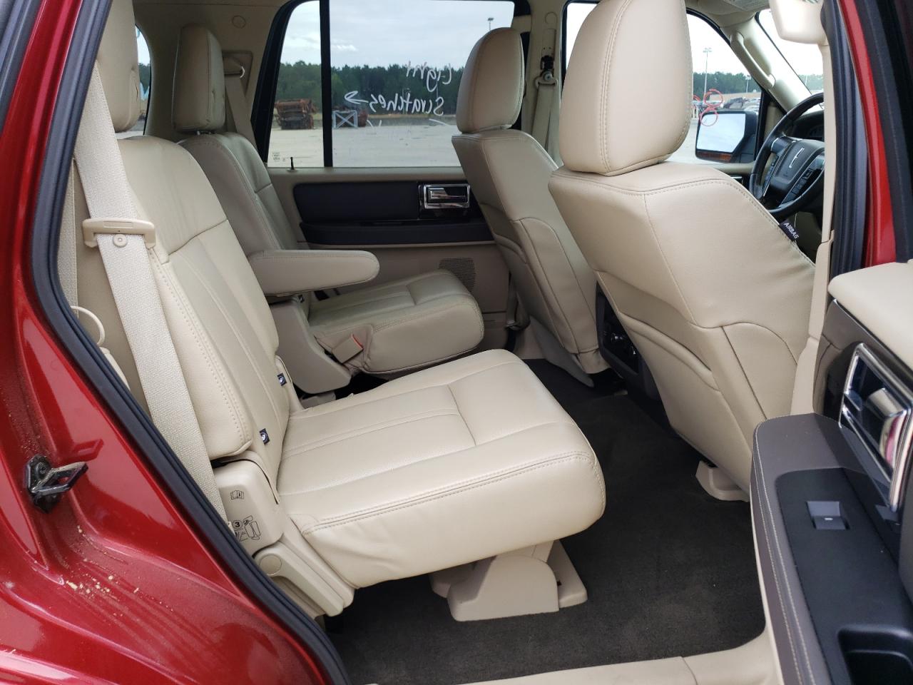 Photo 6 from auction – 2015 LINCOLN NAVIGATOR with VIN 5LMJJ2HT8FEJ14733