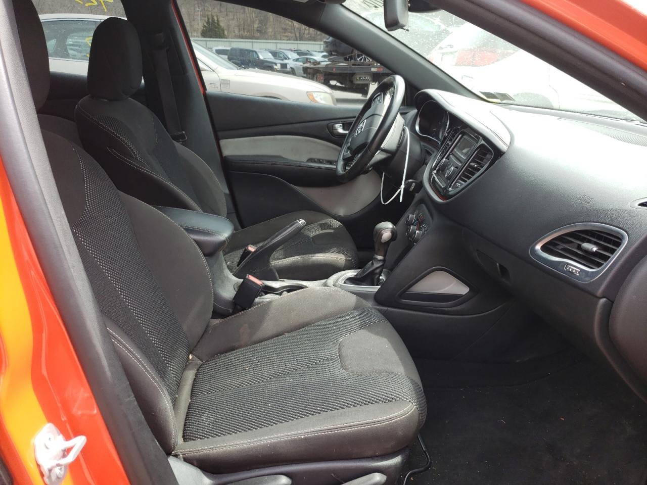 Photo 5 from auction – 2015 DODGE DART SXT with VIN 1C3CDFBB9FD300452