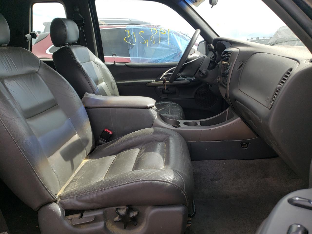 Photo 5 from auction – 2001 FORD EXPLORER S with VIN 1FMYU60E51UA89799