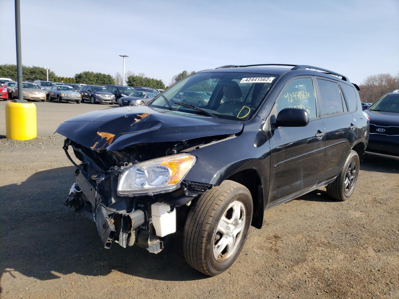 Photo 2 from auction – 2011 TOYOTA RAV4 with VIN 2T3ZF4DV3BW071341