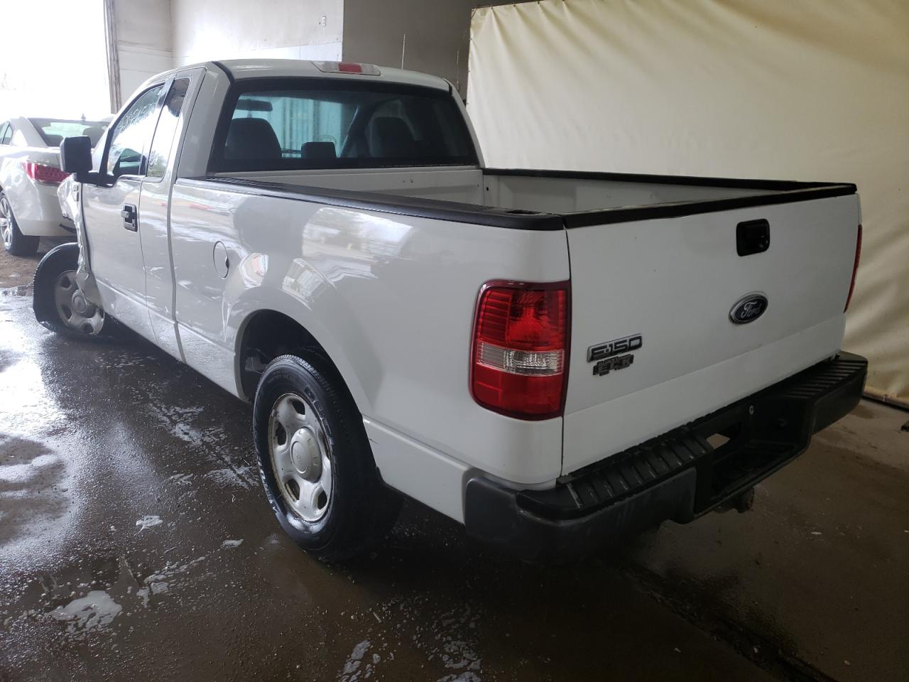 Photo 3 from auction – 2005 FORD F150 with VIN 1FTRF12245NB67904