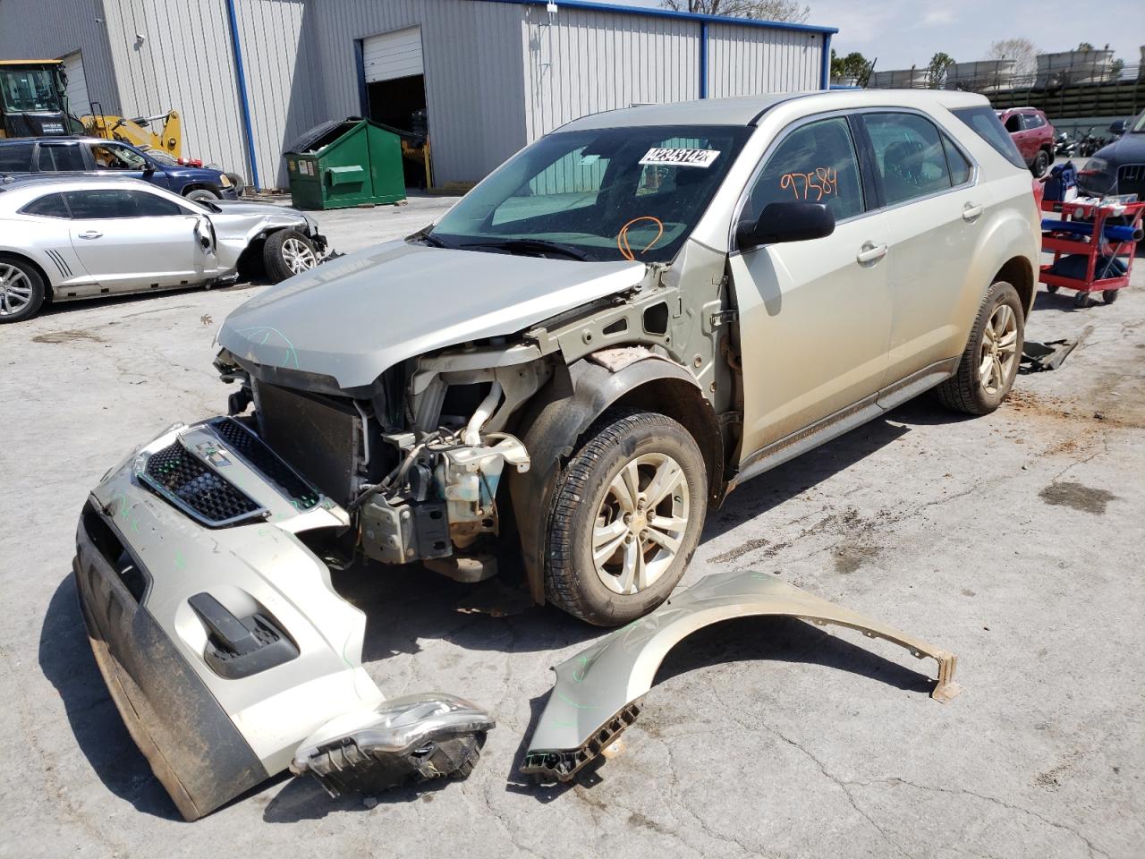Photo 2 from auction – 2014 CHEVROLET EQUINOX LS with VIN 2GNALAEK3E6377309