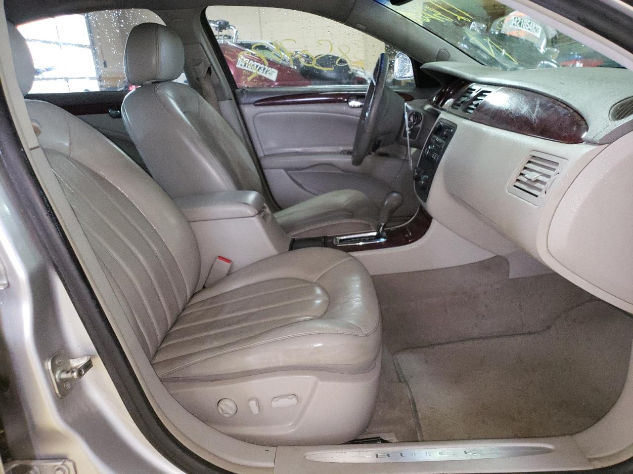 Zdjęcie 5 z aukcji – 2007 BUICK LUCERNE CX z VIN 1G4HD57287U128268