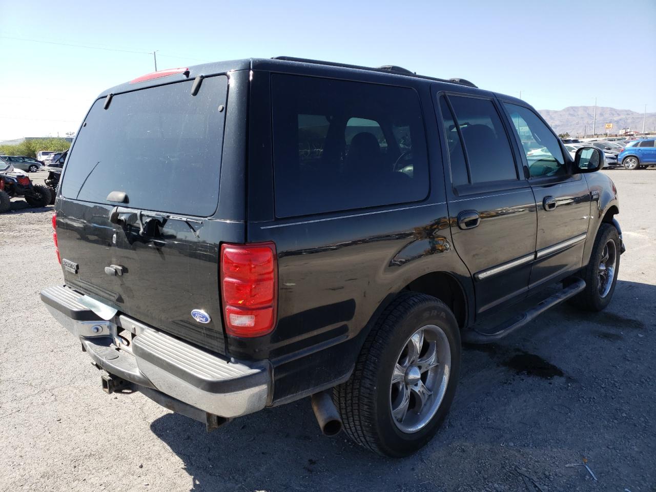 Photo 4 from auction – 1999 FORD EXPEDITION with VIN 1FMPU18L8XLA50480