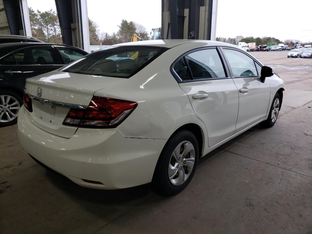 Photo 4 from auction – 2013 HONDA CIVIC LX with VIN 19XFB2F55DE287478