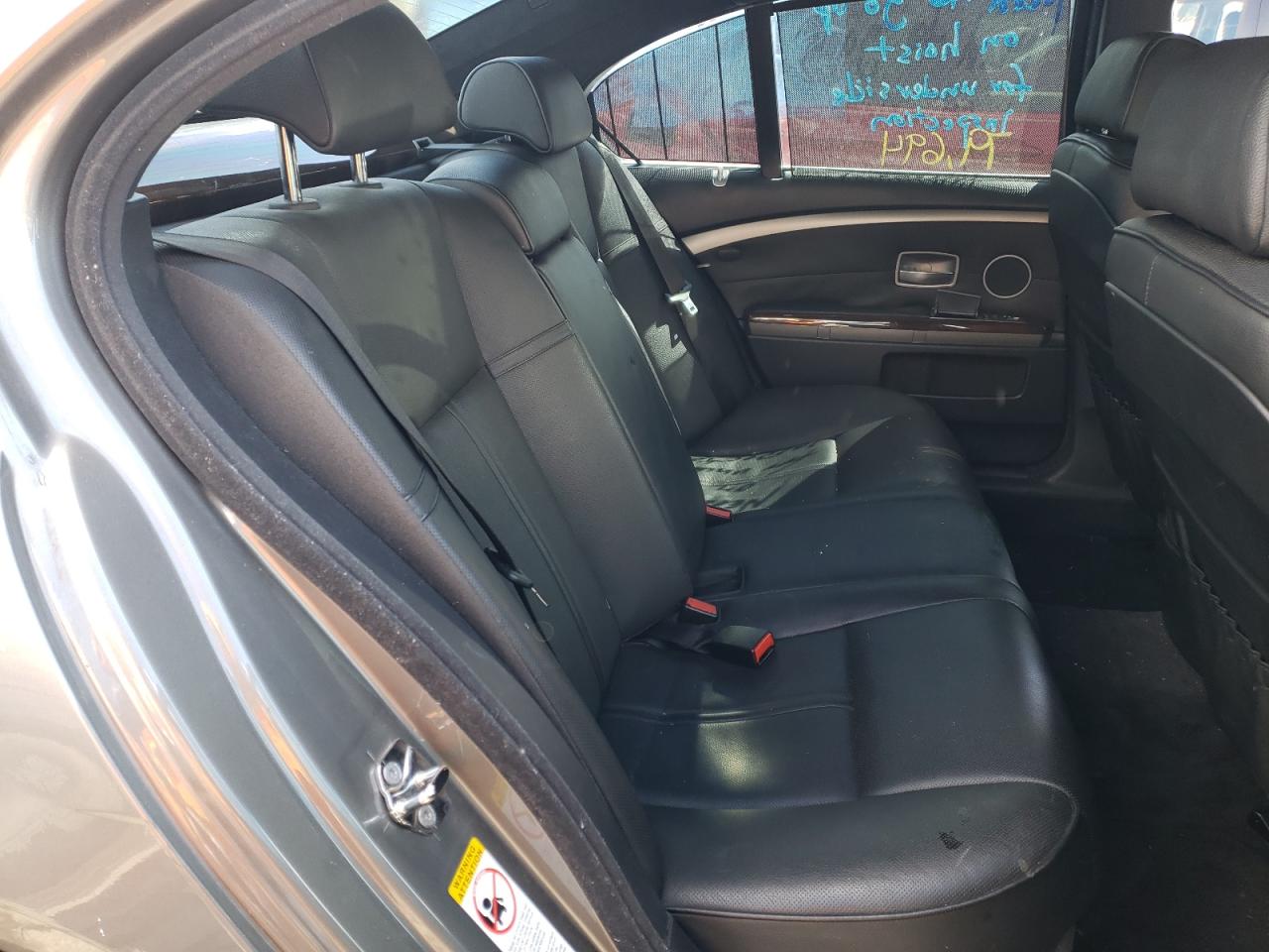 Photo 6 from auction – 2007 BMW 750 I with VIN WBAHL83527DT89269