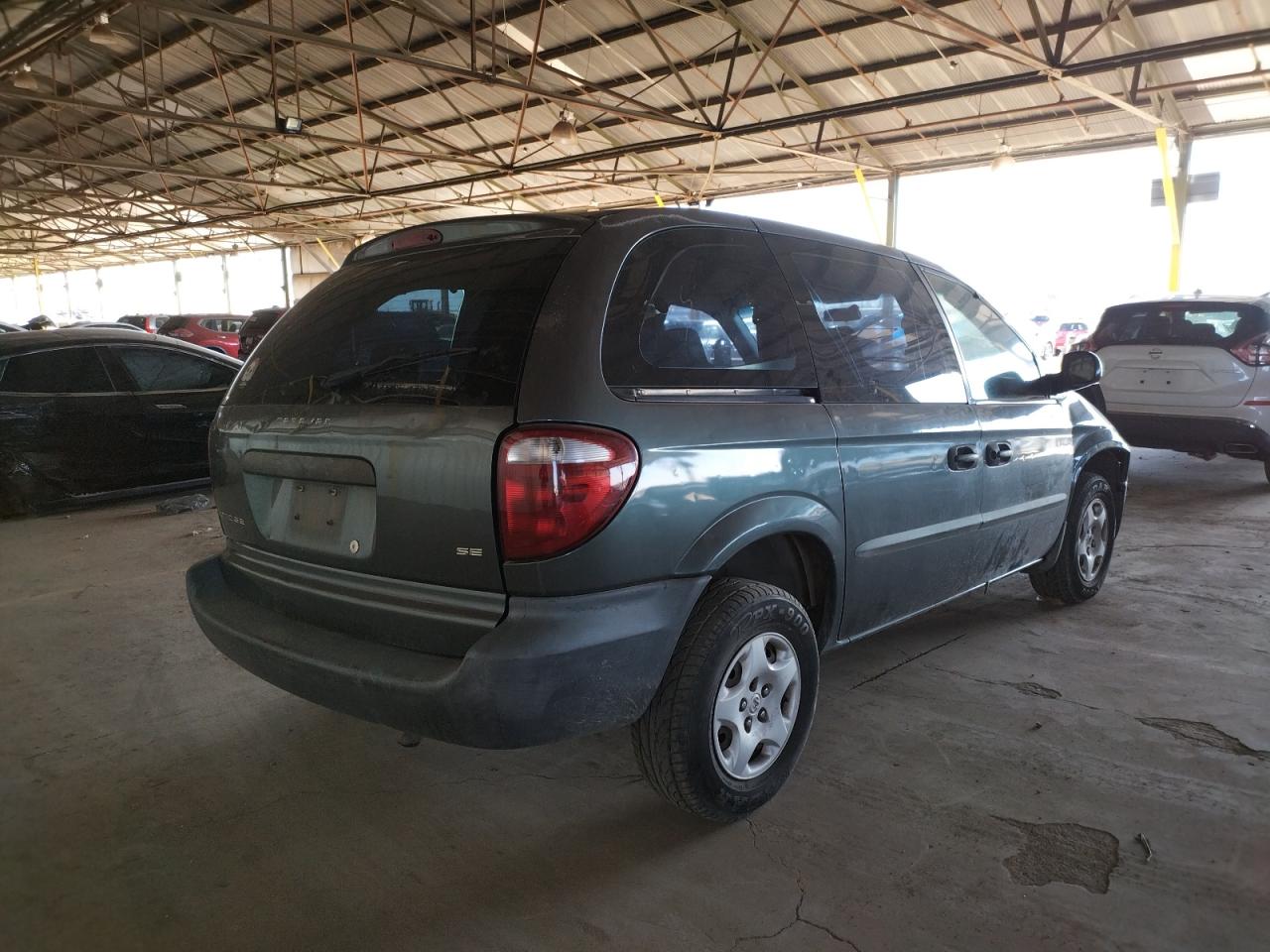 Photo 4 from auction – 2002 DODGE CARAVAN SE with VIN 1B4GP25B42B728098