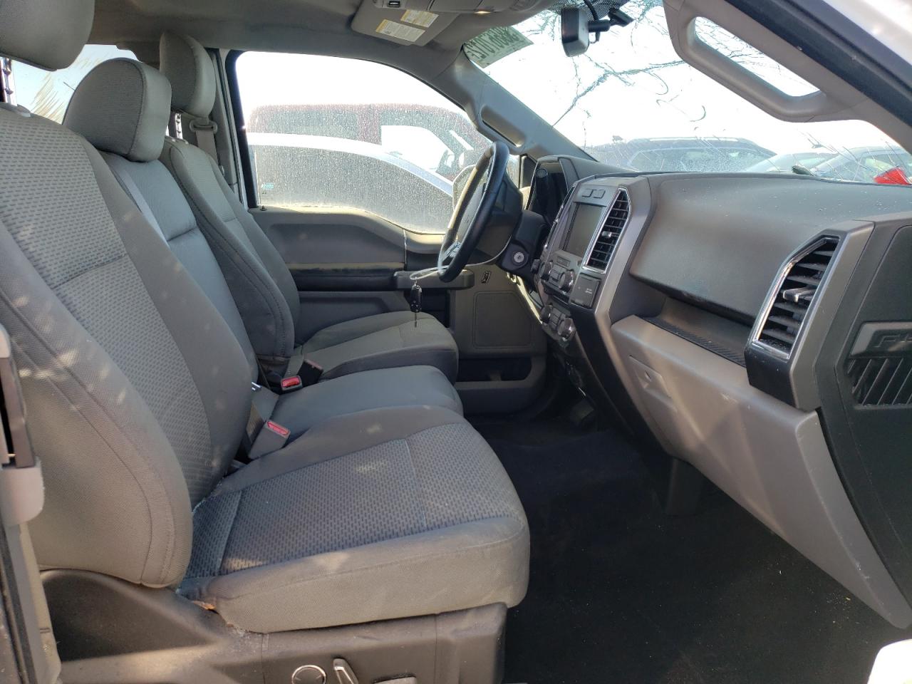 Photo 5 from auction – 2015 FORD F150 SUPER with VIN 1FTFX1EG0FKE86355