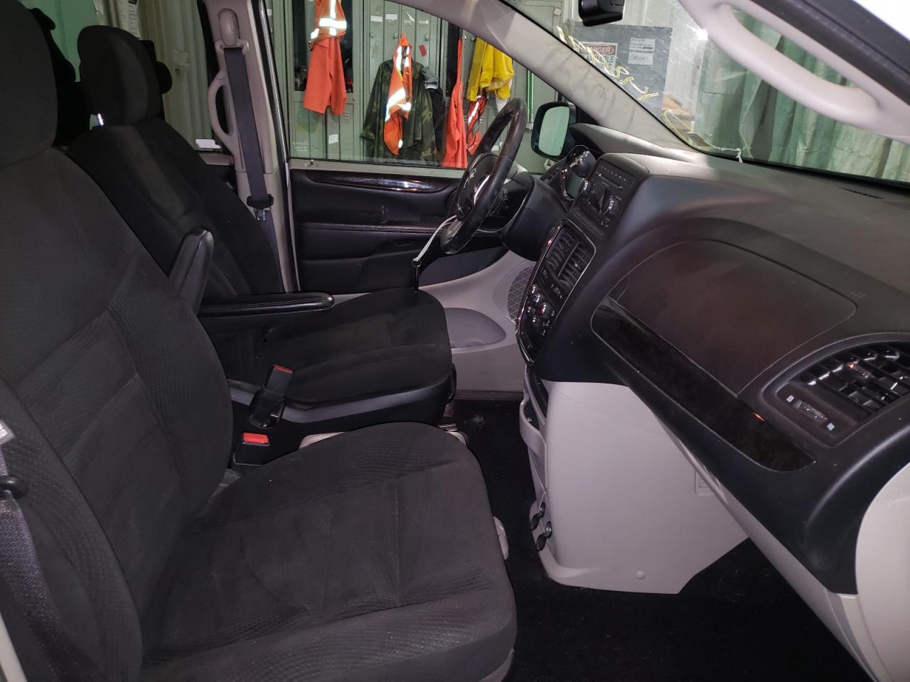 Photo 5 from auction – 2016 DODGE GRAND CARA with VIN 2C4RDGBG0GR116605