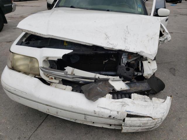 Photo 7 from auction – 2003 FORD CROWN VICT with VIN 2FAFP73W73X160869