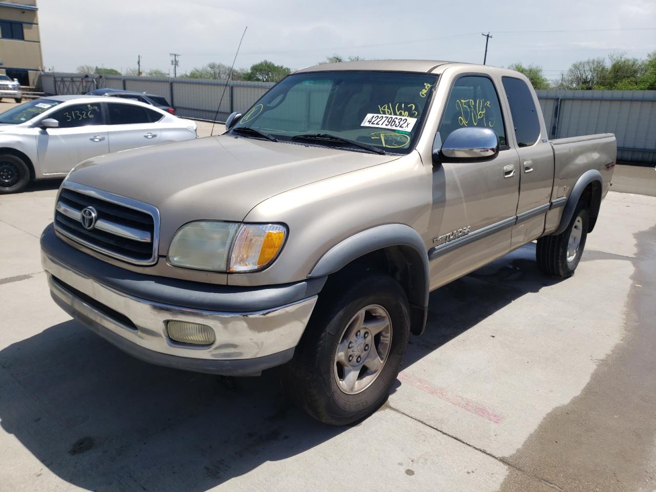 Photo 2 from auction – 2001 TOYOTA TUNDRA ACC with VIN 5TBRT34141S181663