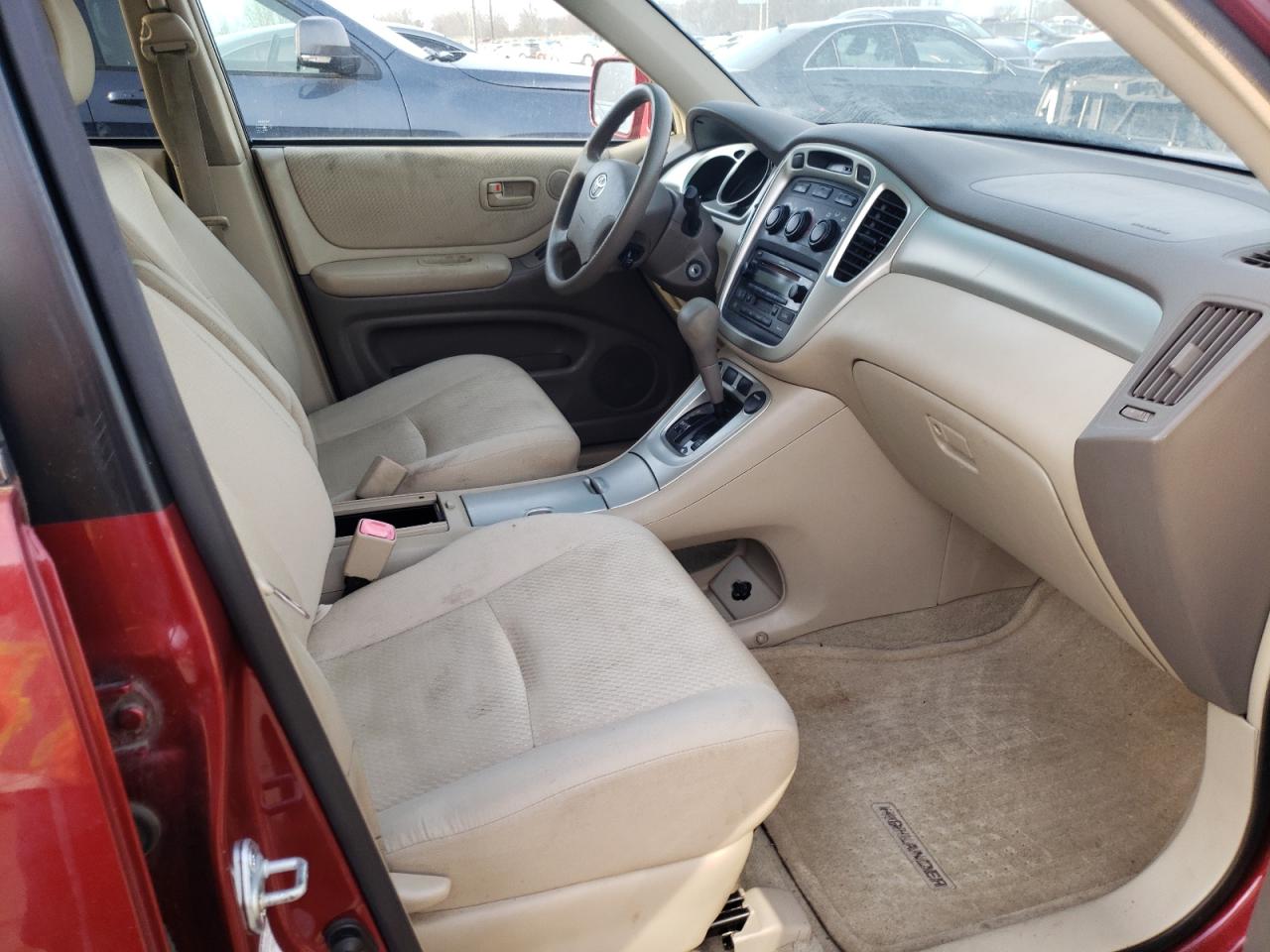 Photo 5 from auction – 2004 TOYOTA HIGHLANDER with VIN JTEEP21A240059847