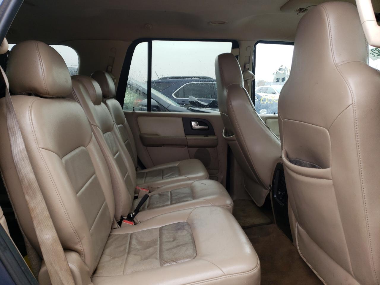 Photo 6 from auction – 2004 FORD EXPEDITION with VIN 1FMPU16L84LB41456