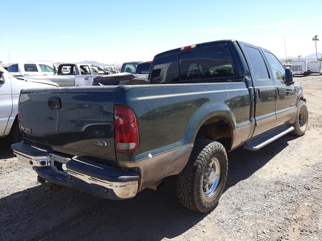 Photo 4 from auction – 2003 FORD F250 SUPER with VIN 1FTNW20F73EB00060