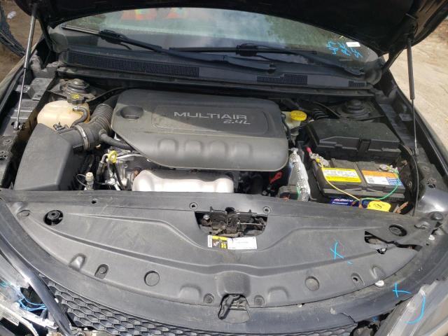 Photo 7 from auction – 2015 CHRYSLER 200 S with VIN 1C3CCCBB6FN629377