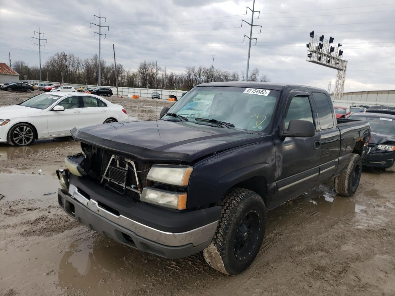 Photo 2 from auction – 2005 CHEVROLET SILVERADO with VIN 1GCEK19B85E112808