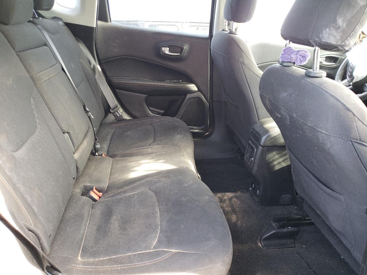 Photo 6 from auction – 2018 JEEP COMPASS SP with VIN 3C4NJCAB7JT271923
