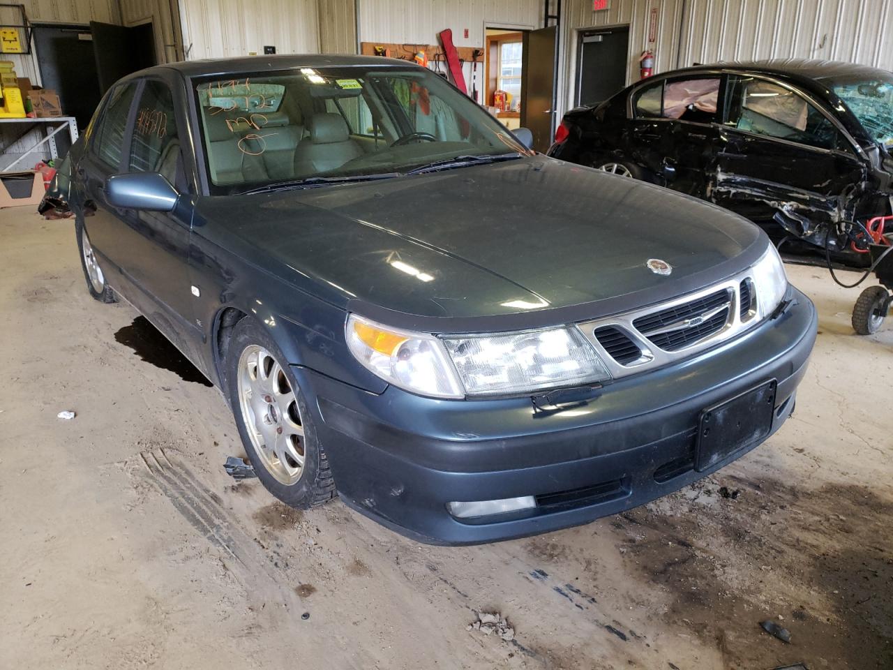 SAAB 9-5 SE 1999 with VIN YS3EF48E0X3087220 - Photo from auction