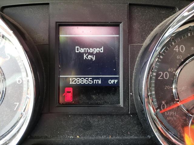 Photo 8 from auction – 2016 CHRYSLER TOWN & COU with VIN 2C4RC1HG3GR215488