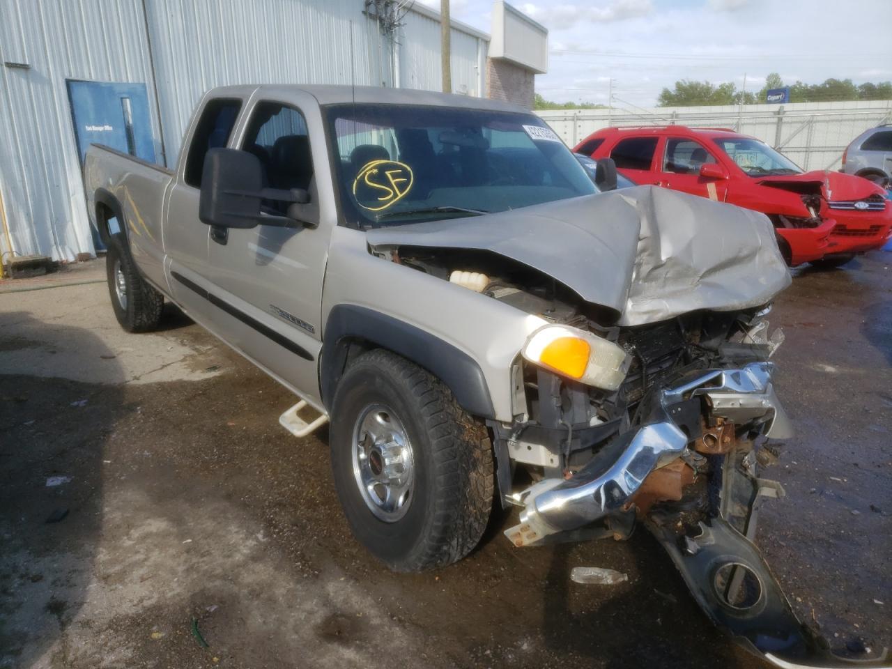GMC SIERRA C25 2005 with VIN 1GTHC29UX5E286543 - Photo from auction