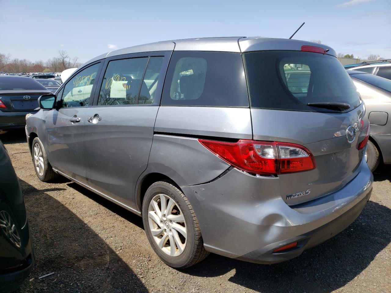 Photo 3 from auction – 2012 MAZDA 5 with VIN JM1CW2BL9C0144584
