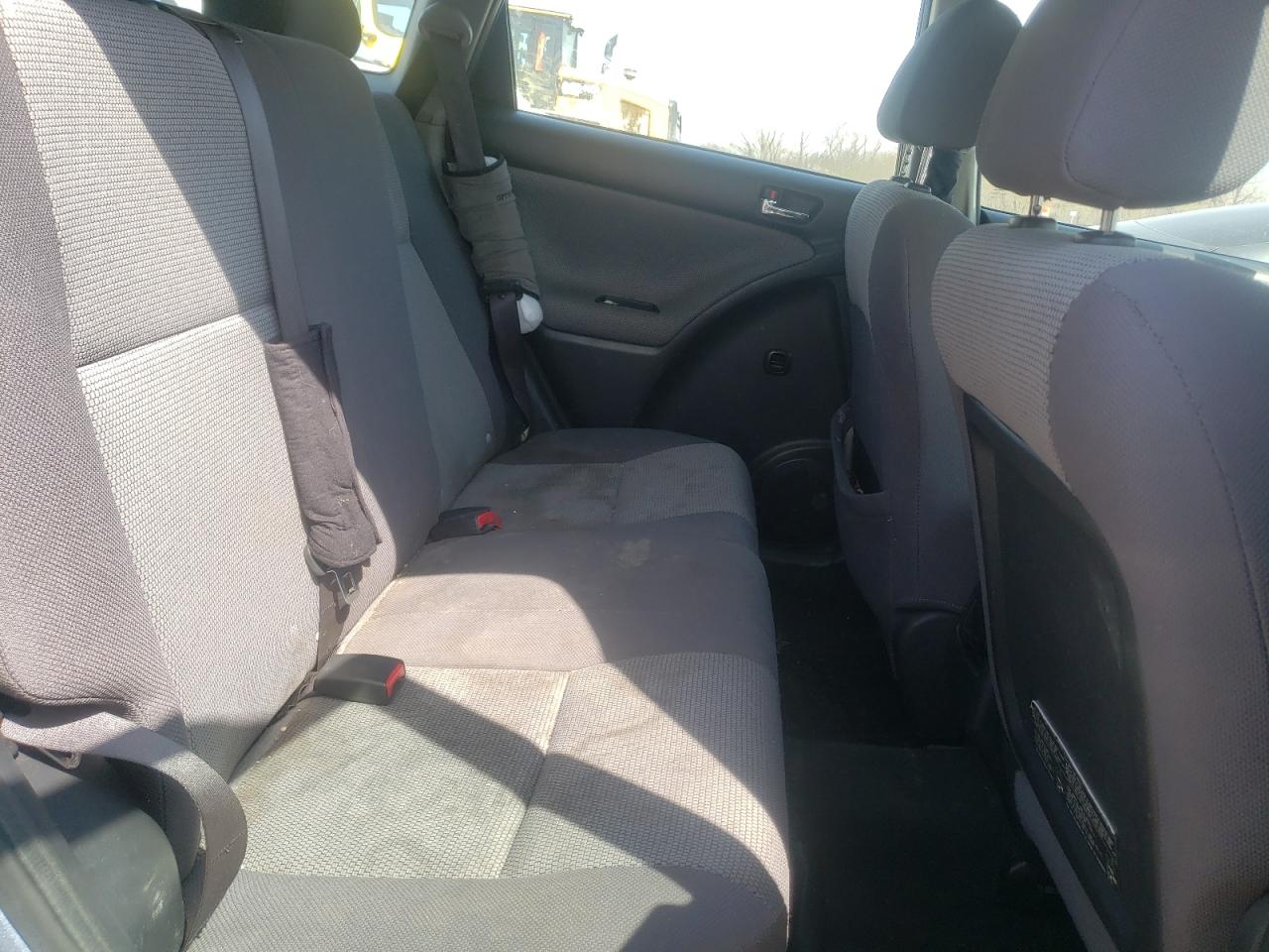 Photo 6 from auction – 2005 TOYOTA COROLLA MA with VIN 2T1KR32E95C451899