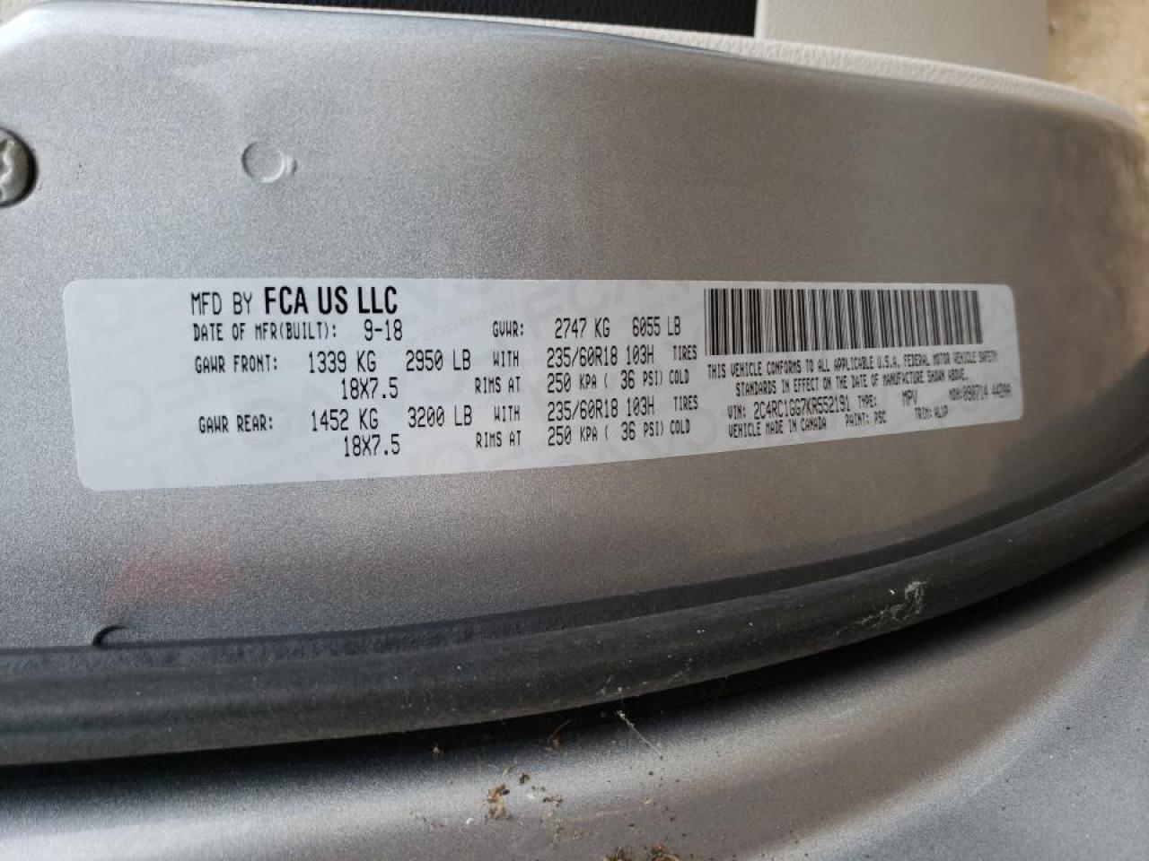 Photo 10 from auction – 2019 CHRYSLER PACIFICA L with VIN 2C4RC1GG7KR552191