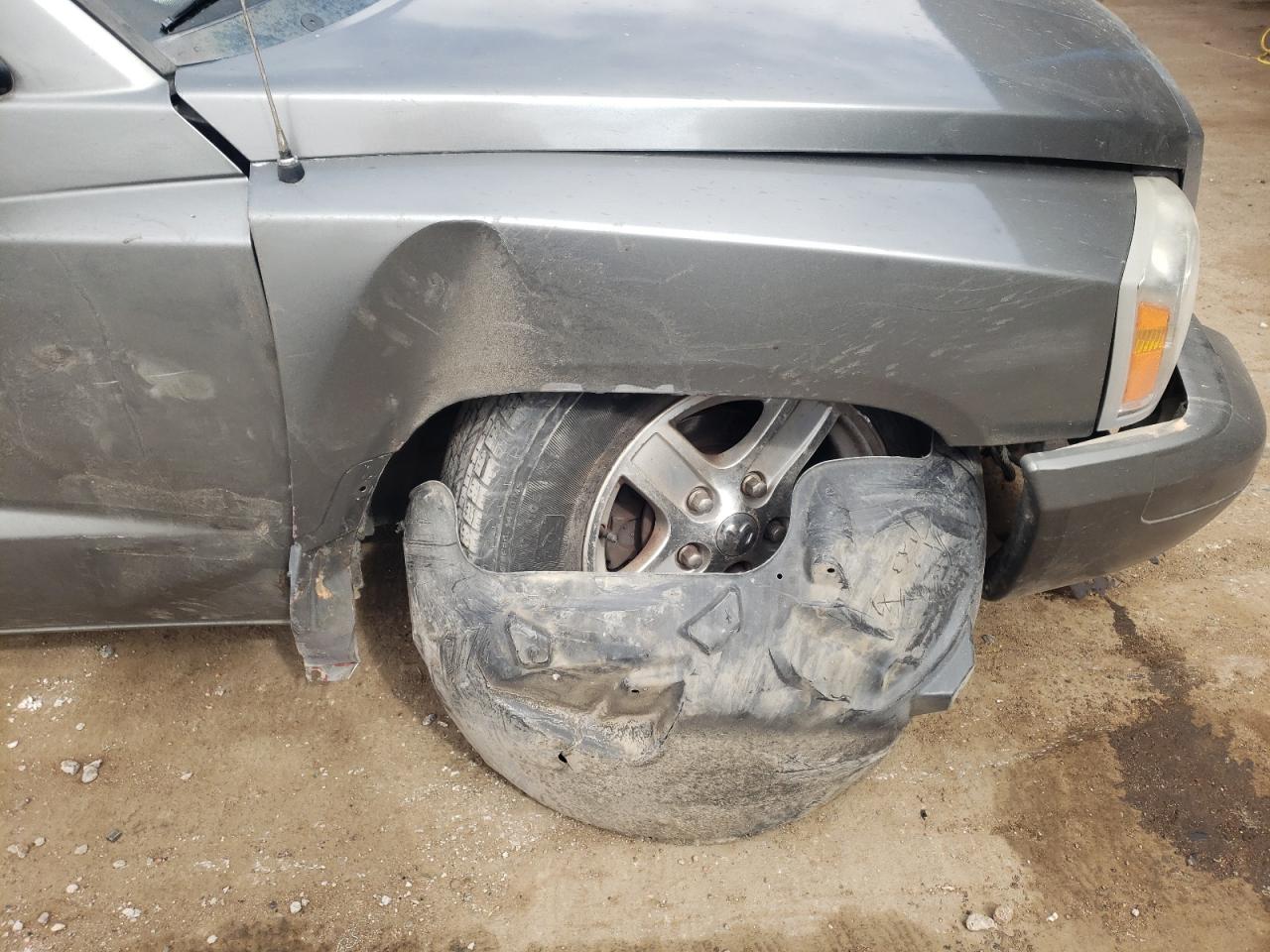 Photo 9 from auction – 2005 DODGE DAKOTA QUA with VIN 1D7HW28KX5S318356
