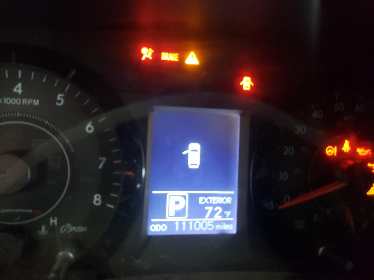 Photo 8 from auction – 2015 TOYOTA SIENNA LE with VIN 5TDKK3DC7FS590132