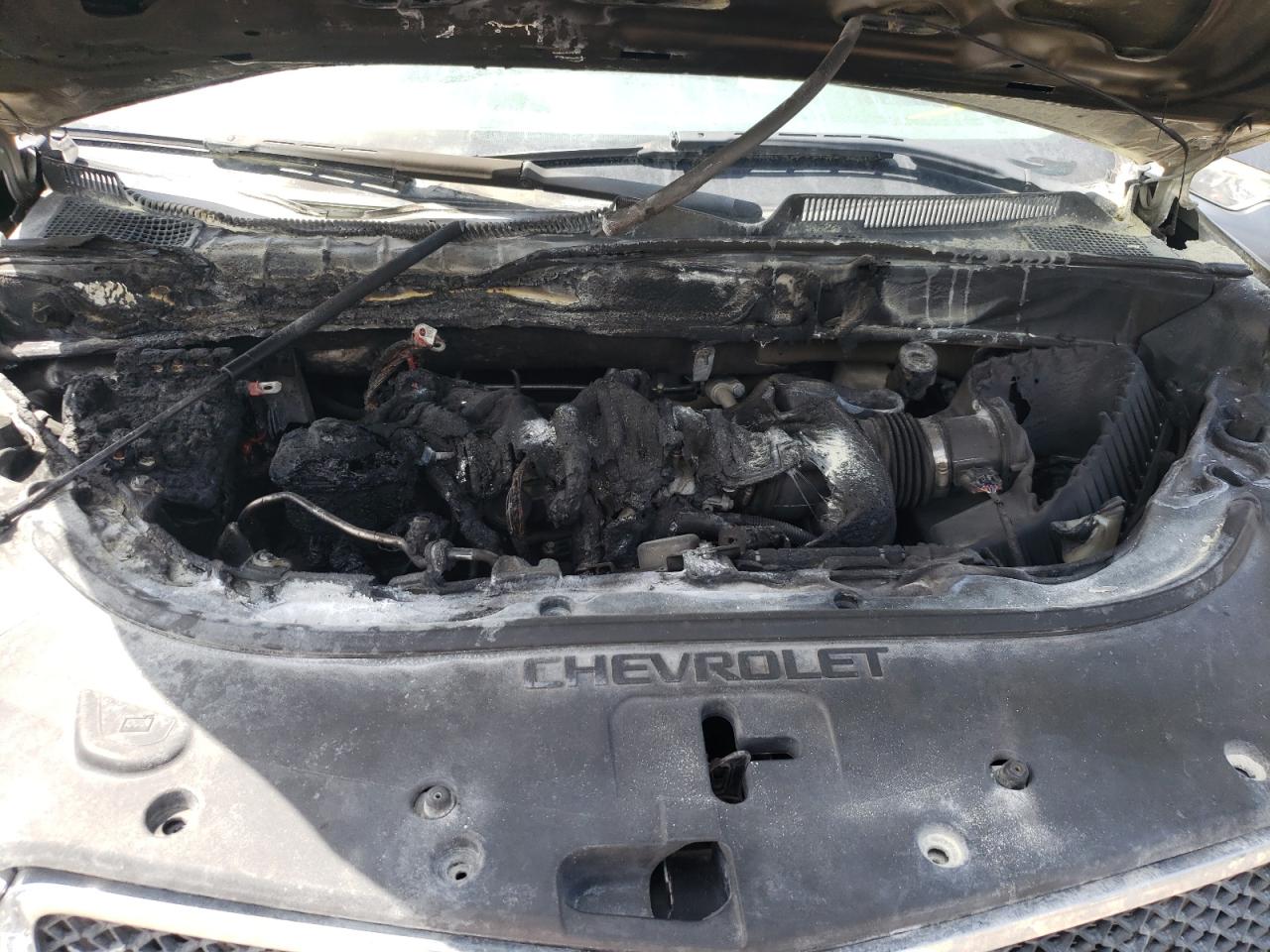 Photo 9 from auction – 2011 CHEVROLET TRAVERSE L with VIN 1GNKRJED4BJ236963