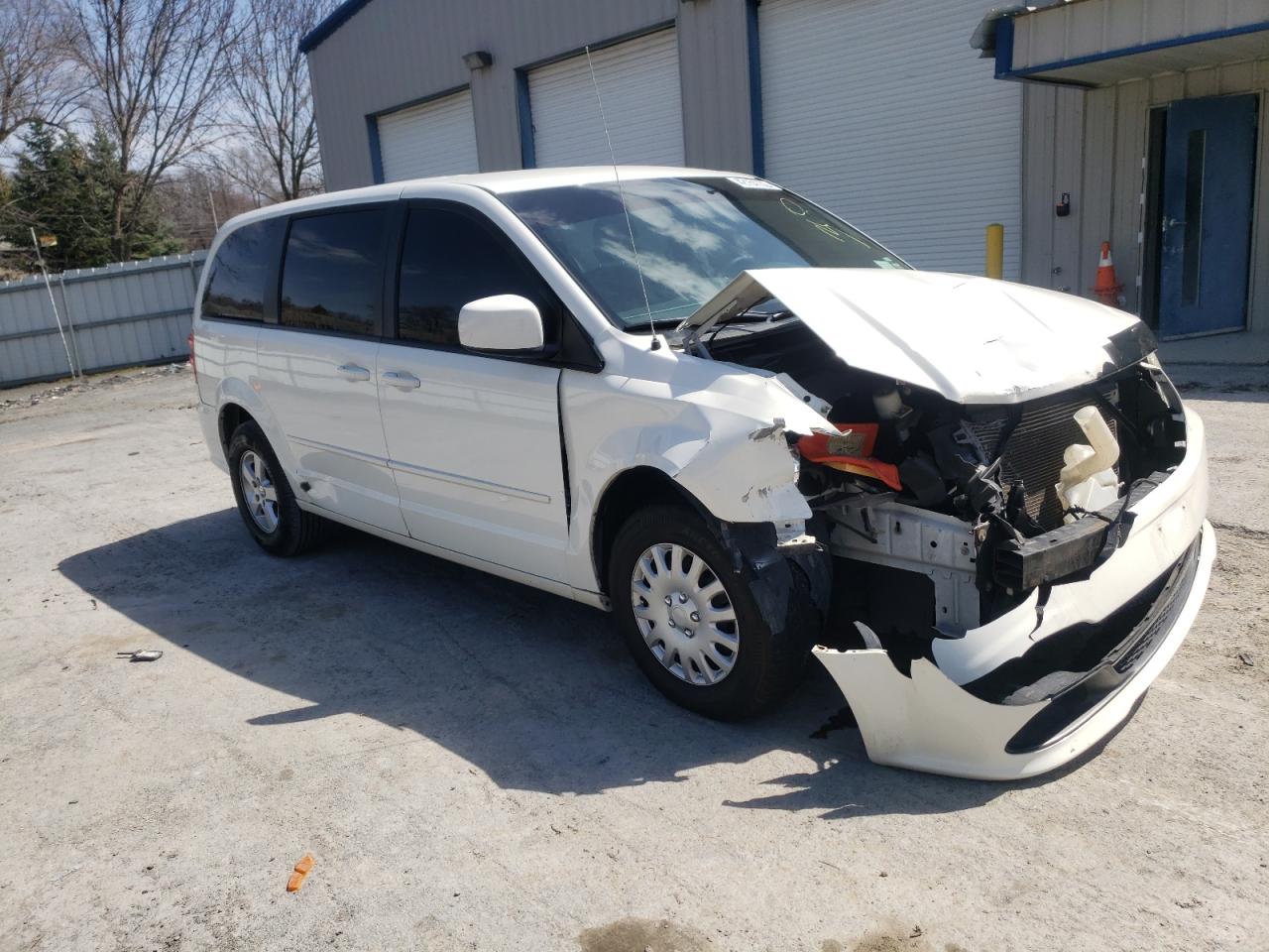 DODGE GRAND CARA 2011 with VIN 2D4RN3DG0BR626693 - Photo from auction