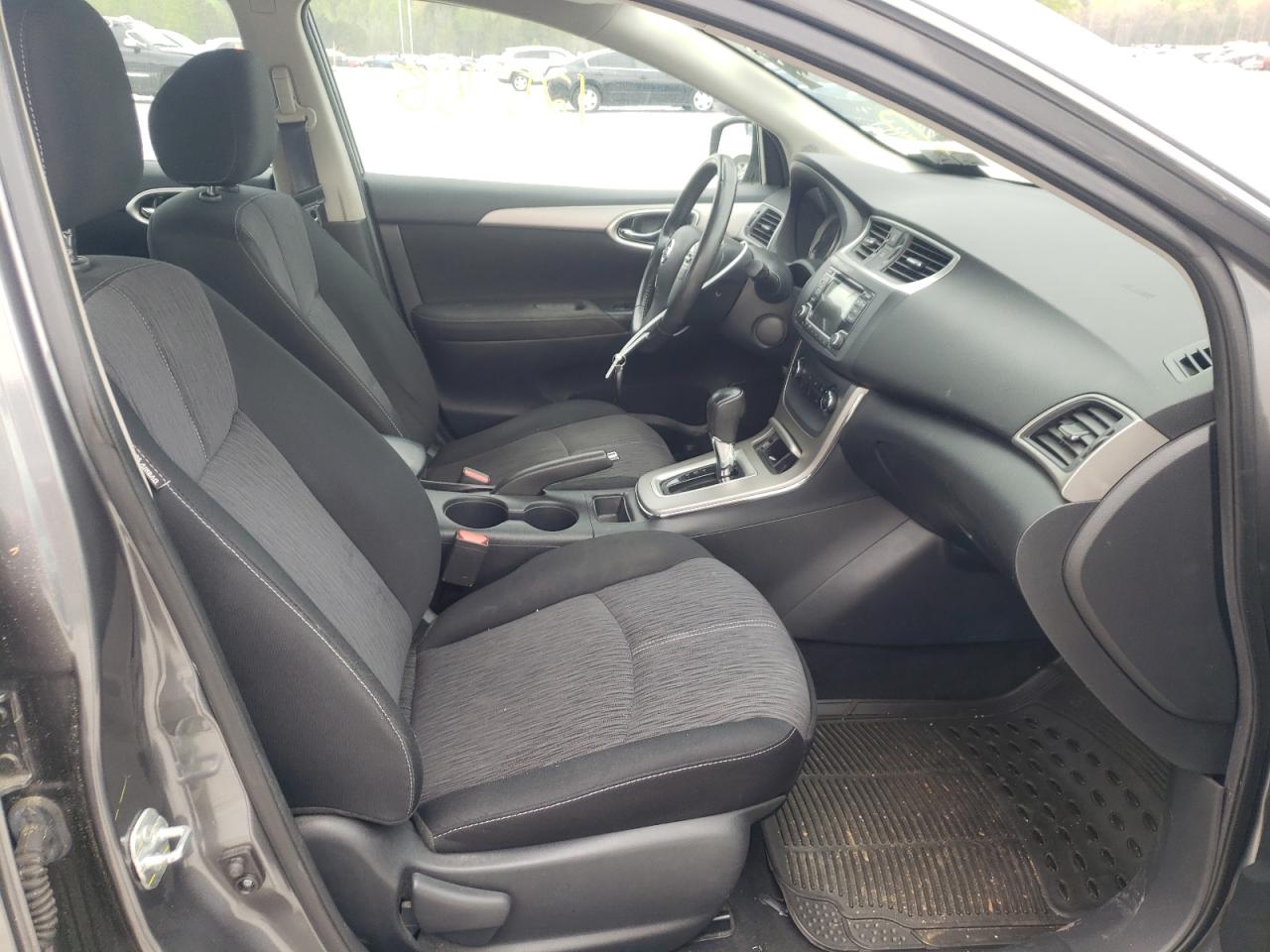Photo 5 from auction – 2015 NISSAN SENTRA S with VIN 3N1AB7AP2FL633875