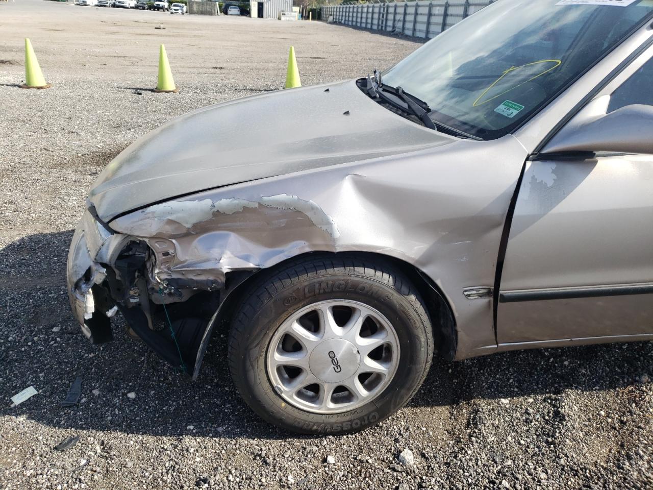 Photo 9 from auction – 2000 TOYOTA COROLLA VE with VIN 2T1BR12E1YC309426
