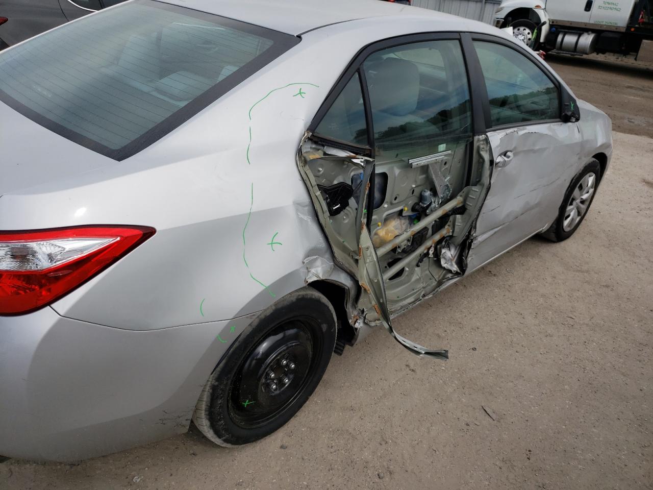Photo 9 from auction – 2015 TOYOTA COROLLA L with VIN 2T1BURHE3FC289522