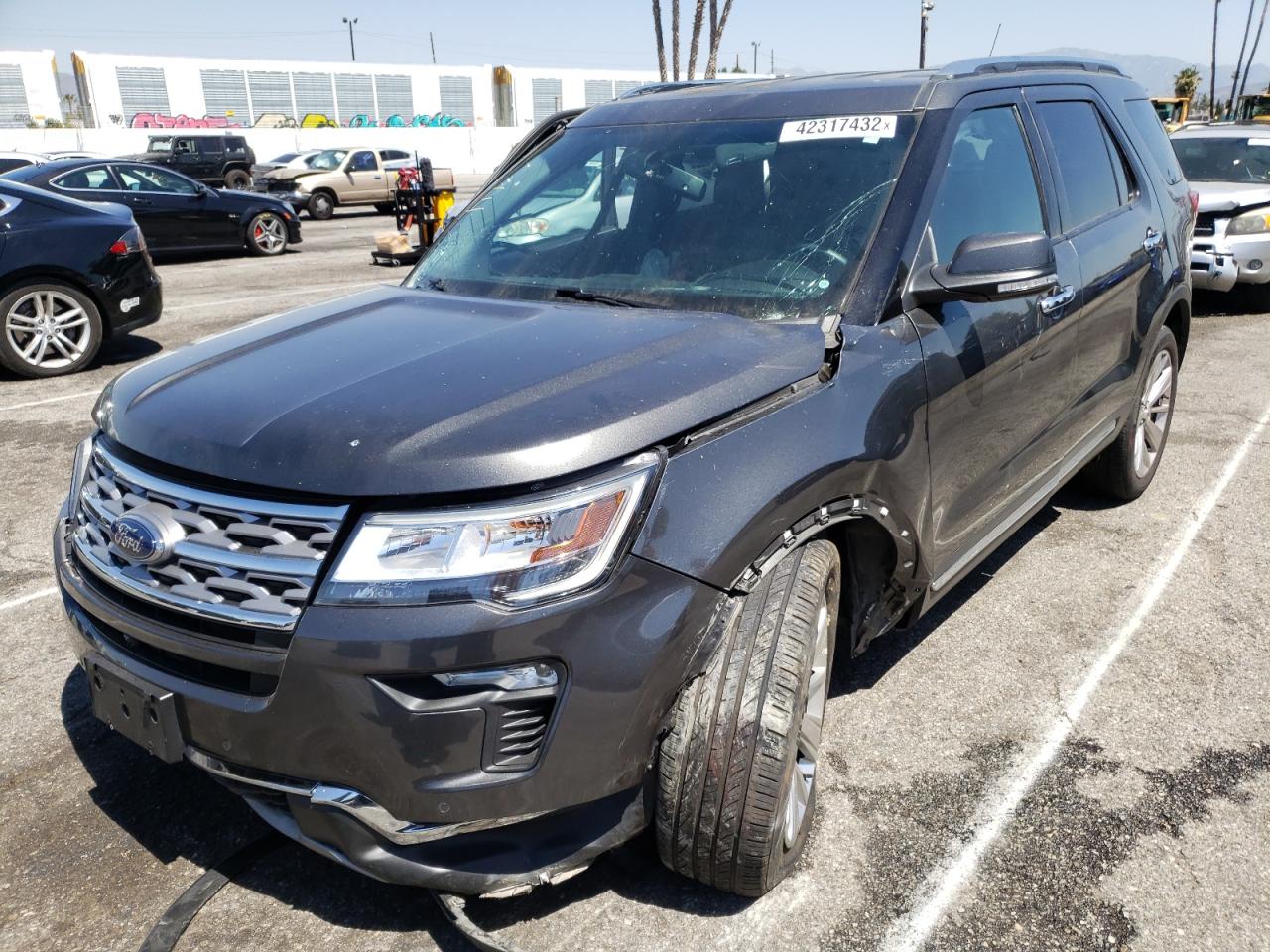 Photo 2 from auction – 2019 FORD EXPLORER L with VIN 1FM5K7F87KGB11687