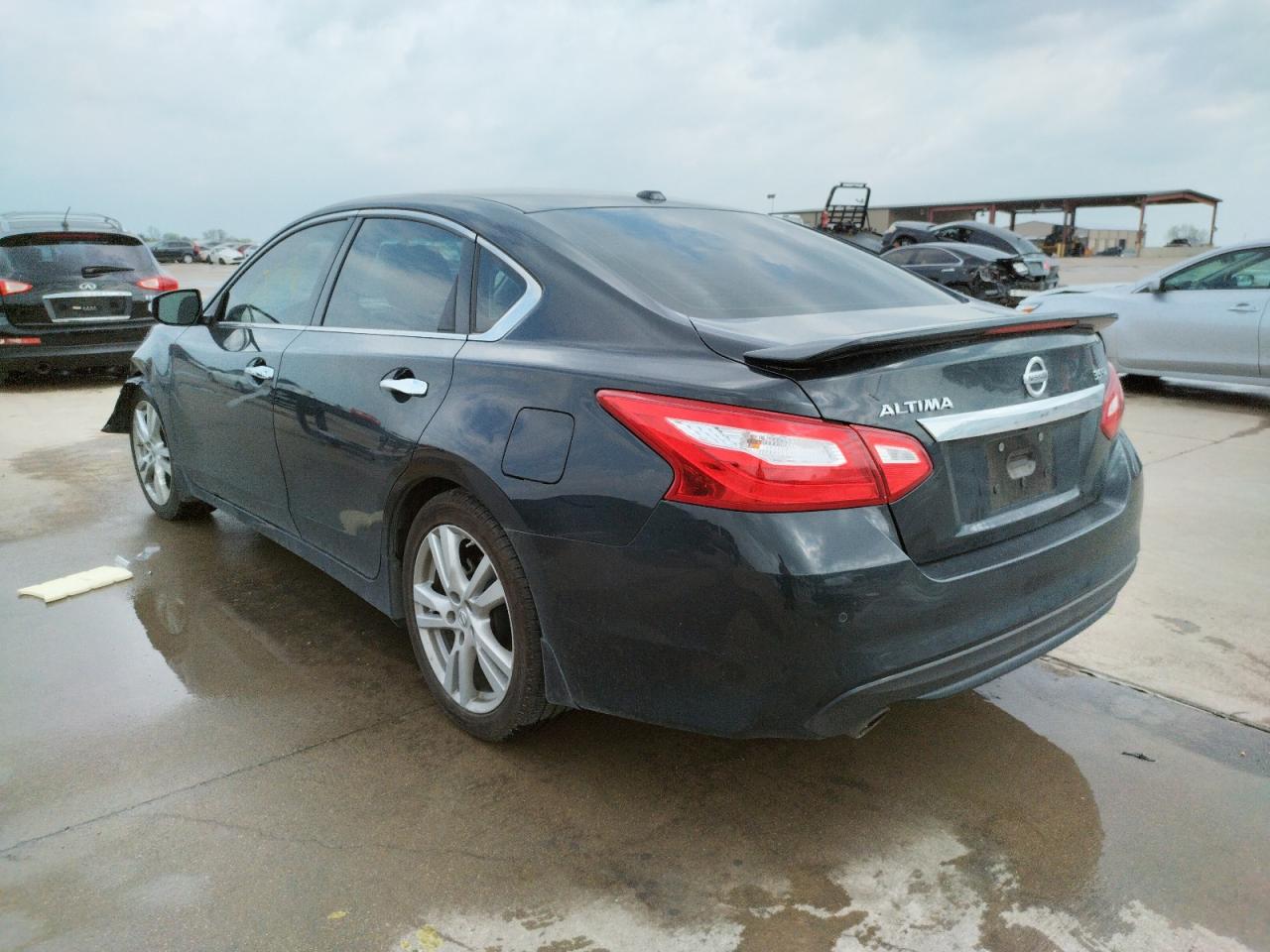 Photo 3 from auction – 2017 NISSAN ALTIMA 3.5 with VIN 1N4BL3AP8HC236392