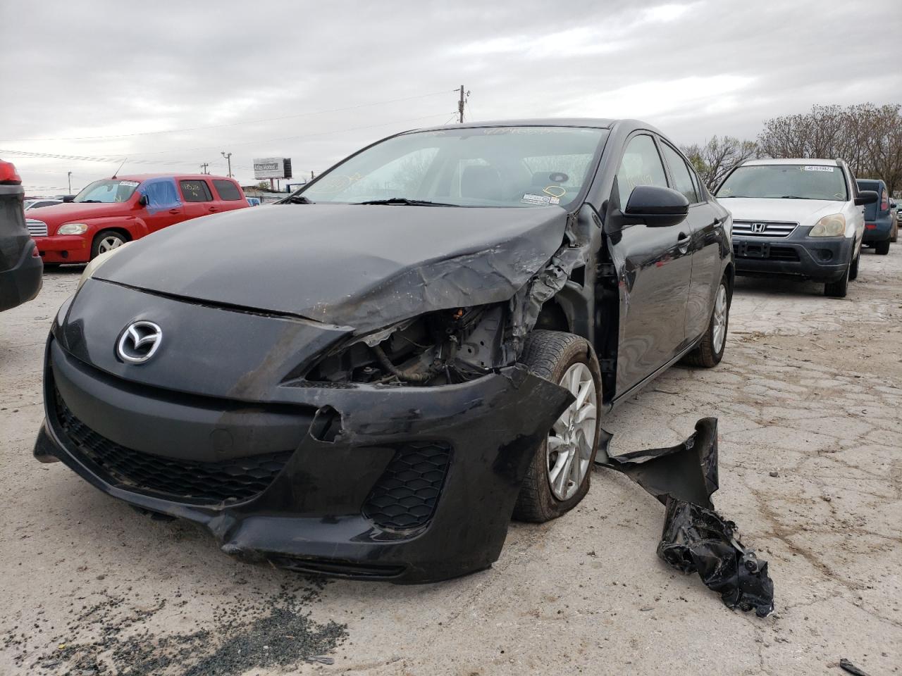 Photo 2 from auction – 2012 MAZDA 3 I with VIN JM1BL1V75C1552085